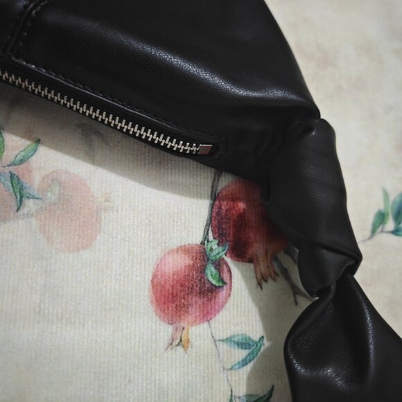 Lemaire Black Horn Shoulder Bag - Picture 4 of 10